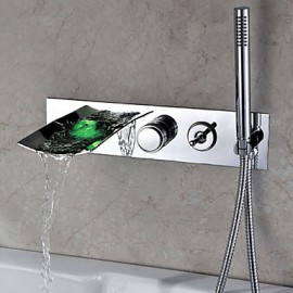 Zeitgenössisch Wandmontage LED / Wasserfall with Keramisches Ventil Zwei Griffe Vier Löcher for Chrom, Badewannenarmaturen