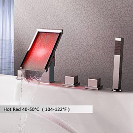 Zeitgenössisch 3-Loch-Armatur LED / Wasserfall / Handdusche inklusive with Keramisches Ventil Drei Griffe Fünf Löcher for Chrom,