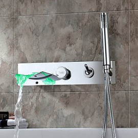 Zeitgenössisch Badewanne & Dusche LED / Wasserfall / Handdusche inklusive with Keramisches Ventil Einhand Fünf Löcher for Chrom,