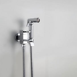 Bidet Wasserhahn-Messing-Zeitgenössisch-LED / Handdusche inklusive-Chrom