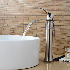 Zeitgenössisch / Art déco/Retro / Modern Mittellage Wasserfall / Breite spary / Vorspülung with Keramisches VentilEinzigen Handgriff