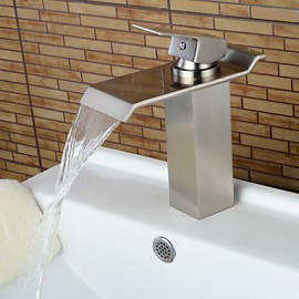 Zeitgenössisch / Art déco/Retro / Modern Mittellage Wasserfall / Breite spary / Vorspülung with Keramisches VentilEinzigen Handgriff