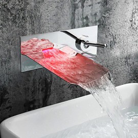 Zeitgenössisch Wandmontage LED / Wasserfall with Keramisches Ventil Einzigen Handgriff Zwei Löcher for Chrom, Waschbecken Wasserhahn