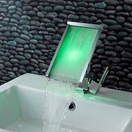 Zeitgenössisch deckenmontiert LED / Wasserfall with Keramisches Ventil Einhand Ein Loch for Chrom, Waschbecken Wasserhahn