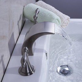 Badewanne & Dusche Wasserfall Zwei Griffe Drei Löcher with Gebürsteter Nickel Waschbecken Wasserhahn