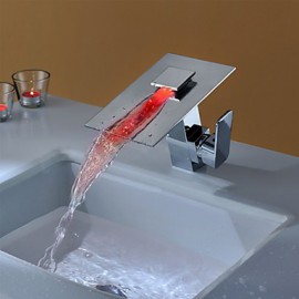 Zeitgenössisch deckenmontiert LED / Wasserfall with Keramisches Ventil Einhand Ein Loch for Chrom, Waschbecken Wasserhahn